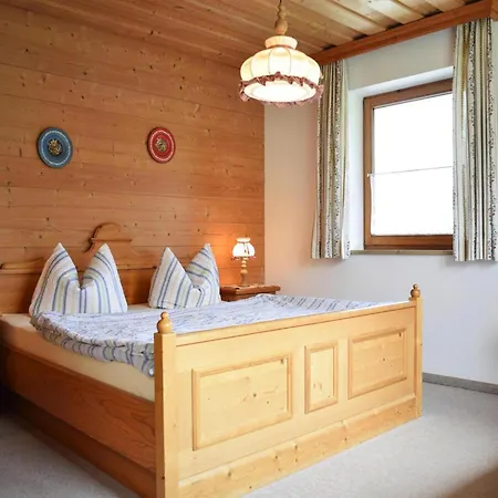 Cosy Flat In Schoenau am Koenigsee